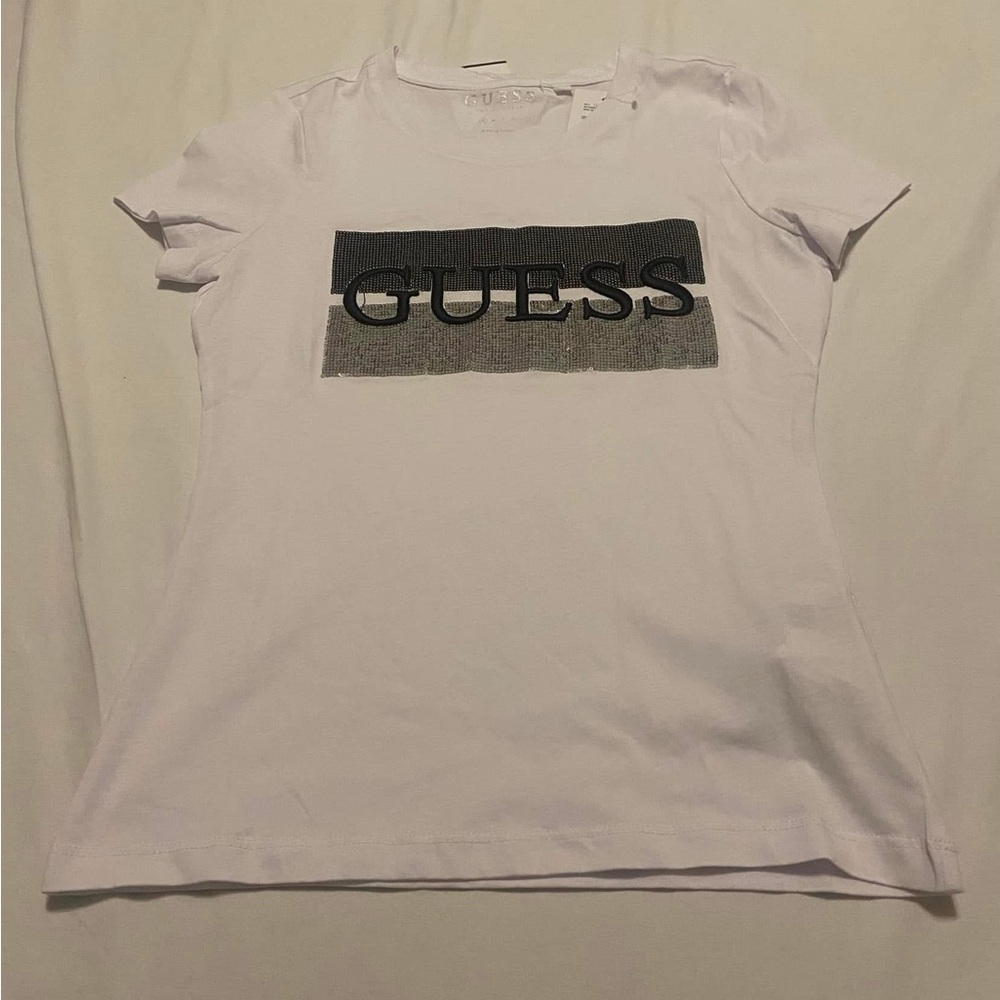 Never worn. Smoke and pet free home